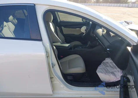 2019 Mazda Mazda3 Preferred Package из США, поврежденный, VIN 3MZBPADL8KM112461